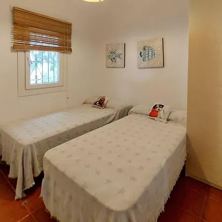 Holiday home La Marciana - Piscina Pista Tenis Futbol Y Baloncesto Privado - Externo Independiente Chiclana de la Frontera
